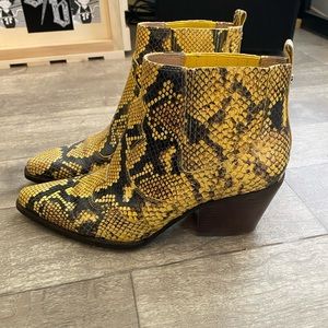 Sam Edelman Booties size 8